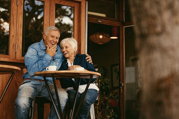 Senior Dental Care: Meeting the Unique Needs of Older Adults